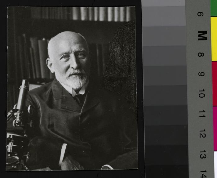 Portrait en buste du Prof. Edouard Bugnion