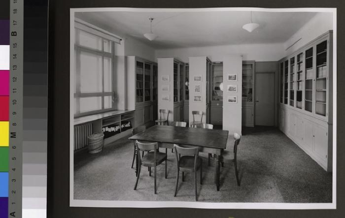 Bibliothèque du Laboratoire de l'Institut d'hygiène et de bactériologie, actuel Institut de microbiologie.